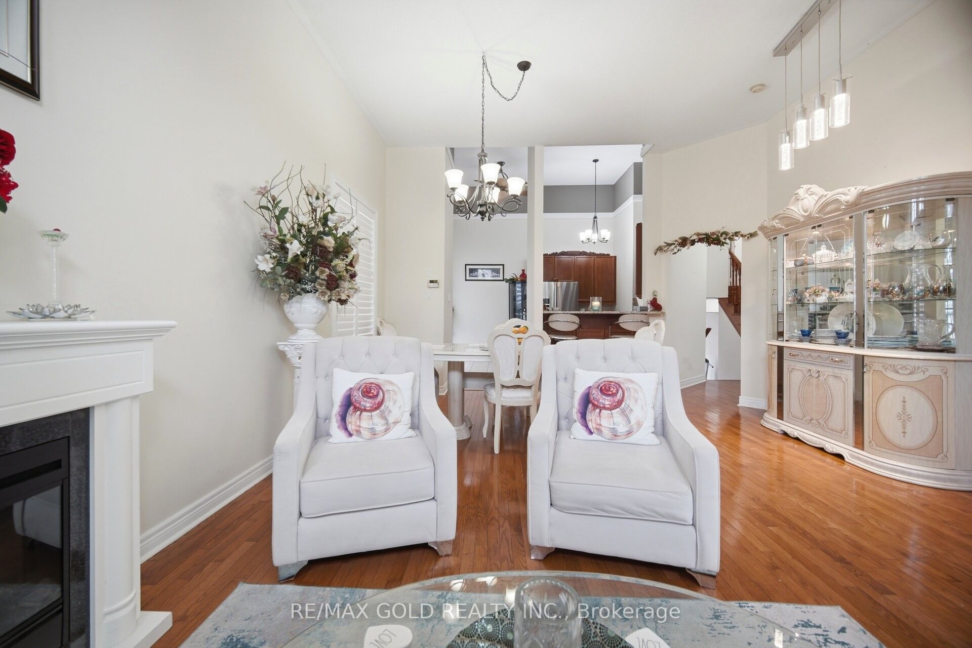77 Trailside Walk