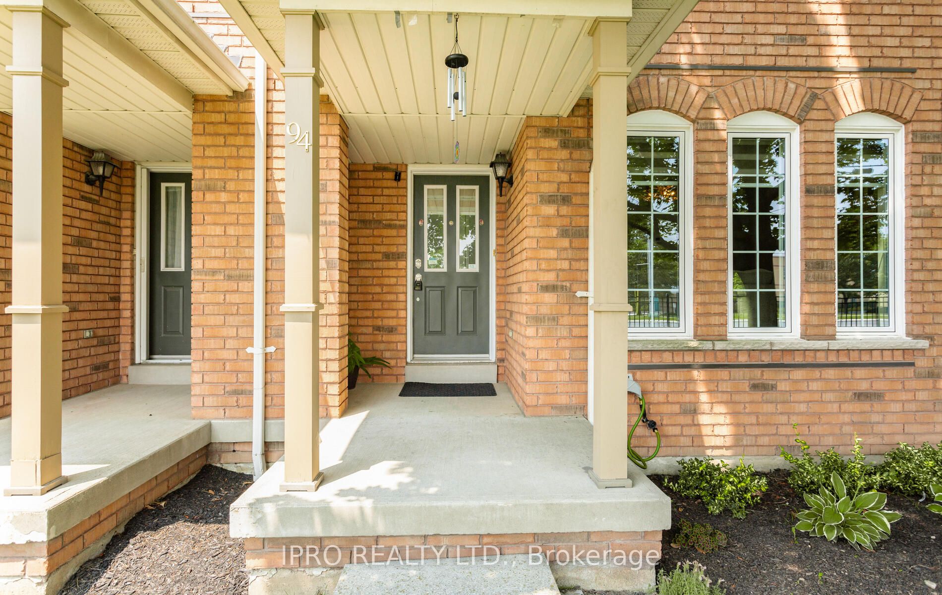 2665 Thomas Street 94