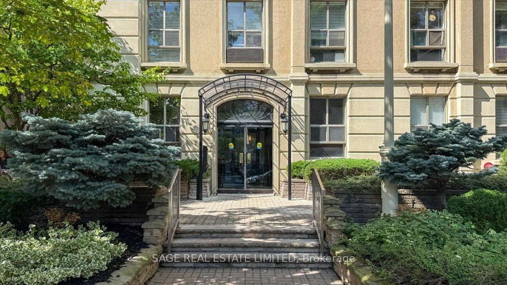 Photo of 88 Charles Street E #208, Toronto, ON M4Y 2W7 (MLS # C13723976)
