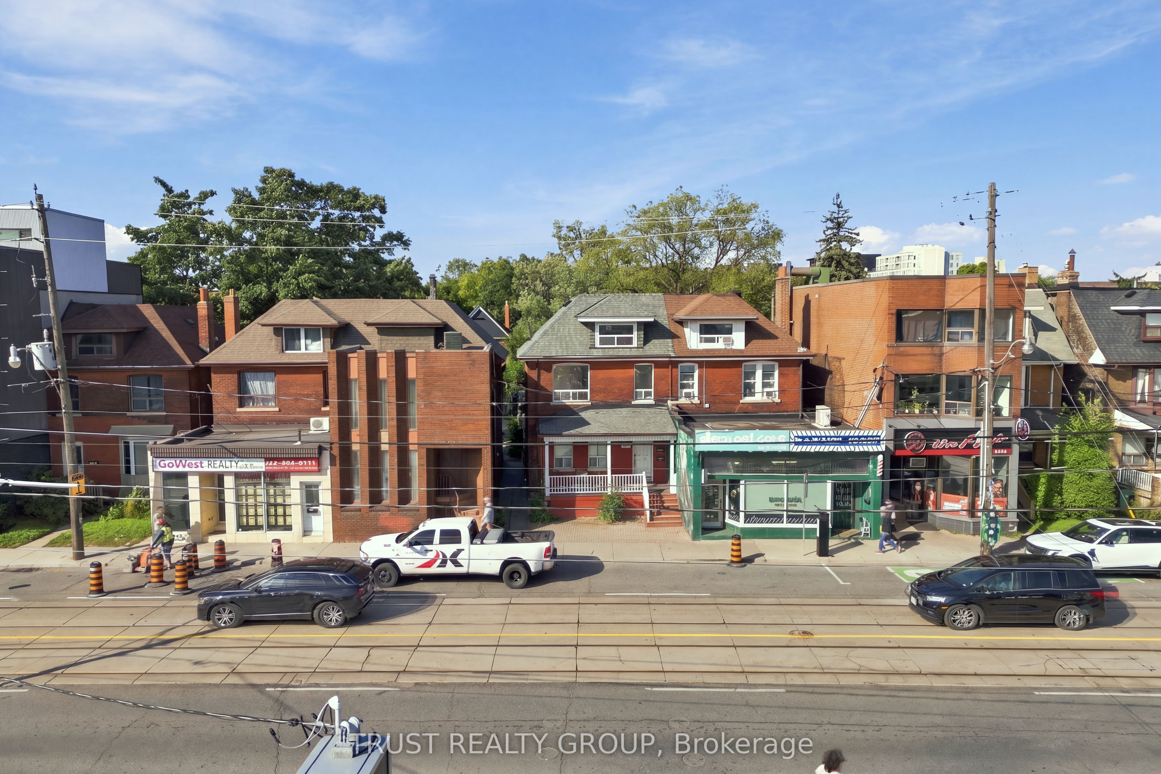 2279 Dundas Street W Main & Basement