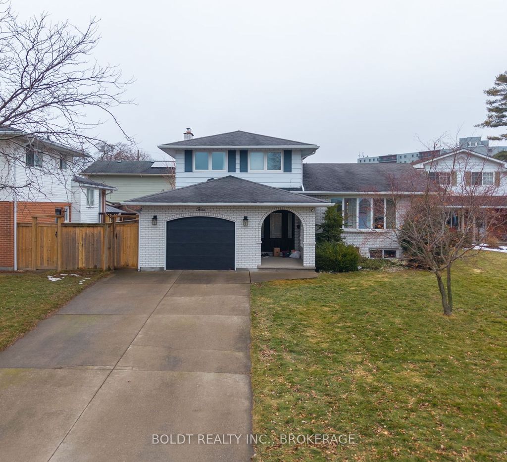 Photo of 3 Wendover Place, St. Catharines, ON L2N 6T9 (MLS # X12864460)