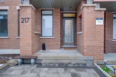 217 Salterton Circle Vaughan ON L6A 4Z2