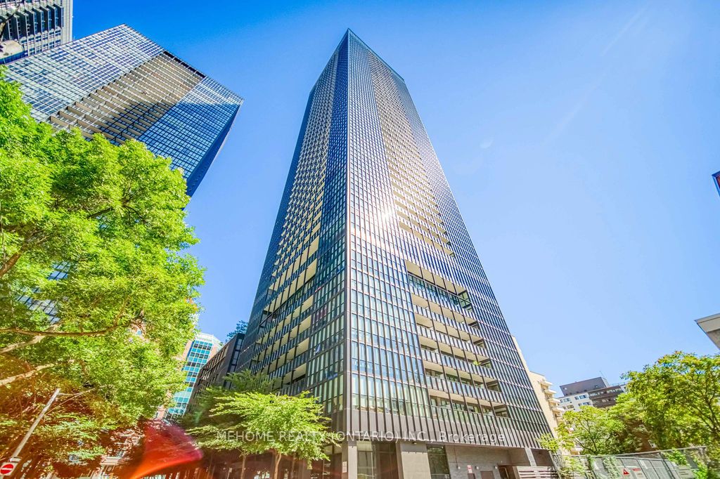 101 Charles Street E 1103