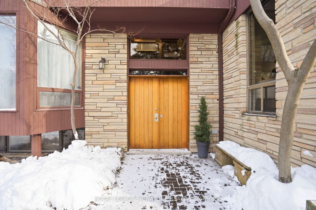 Photo of 61 Valentine Drive, Toronto, ON M3A 3J7 (MLS # C12717380)