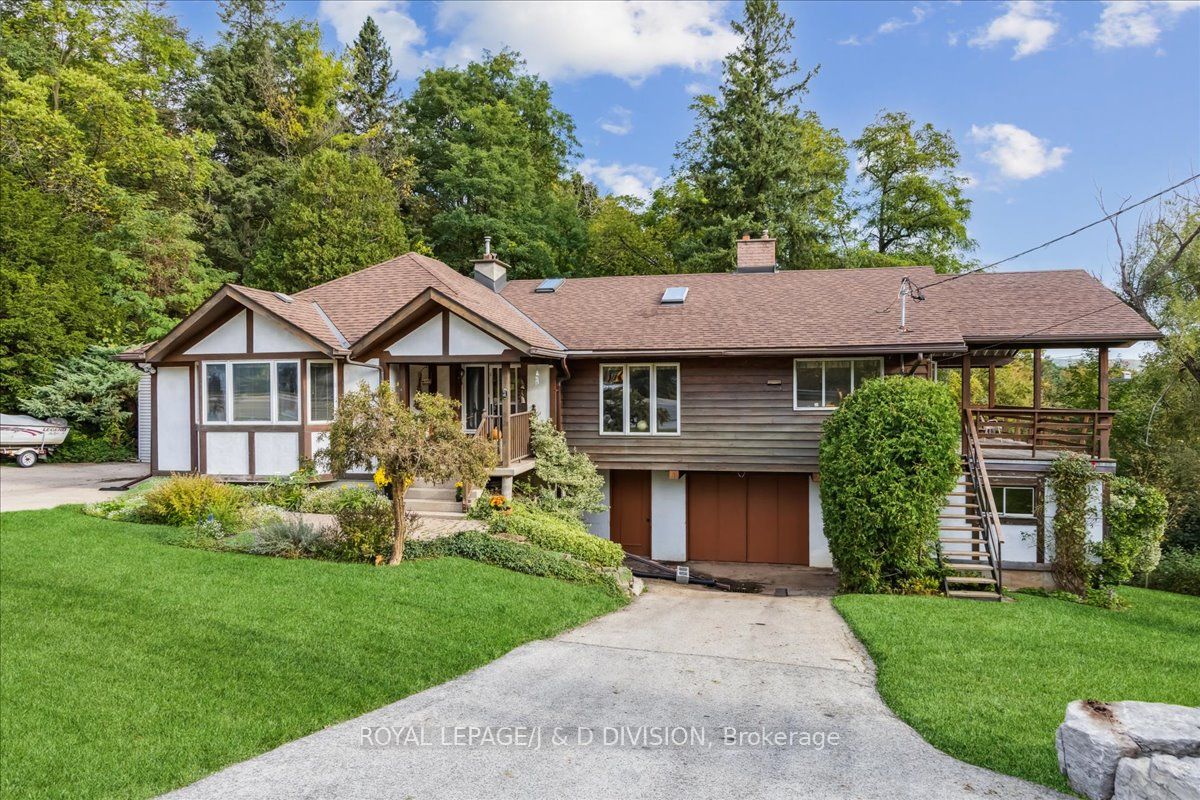 7095 Guelph Line