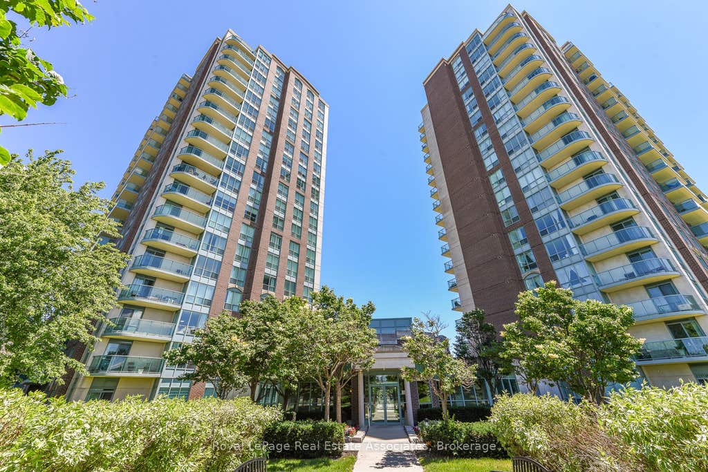 Photo of 4879 Kimbermount Avenue #710, Mississauga, ON L5M 7R8 (MLS # W13486198)