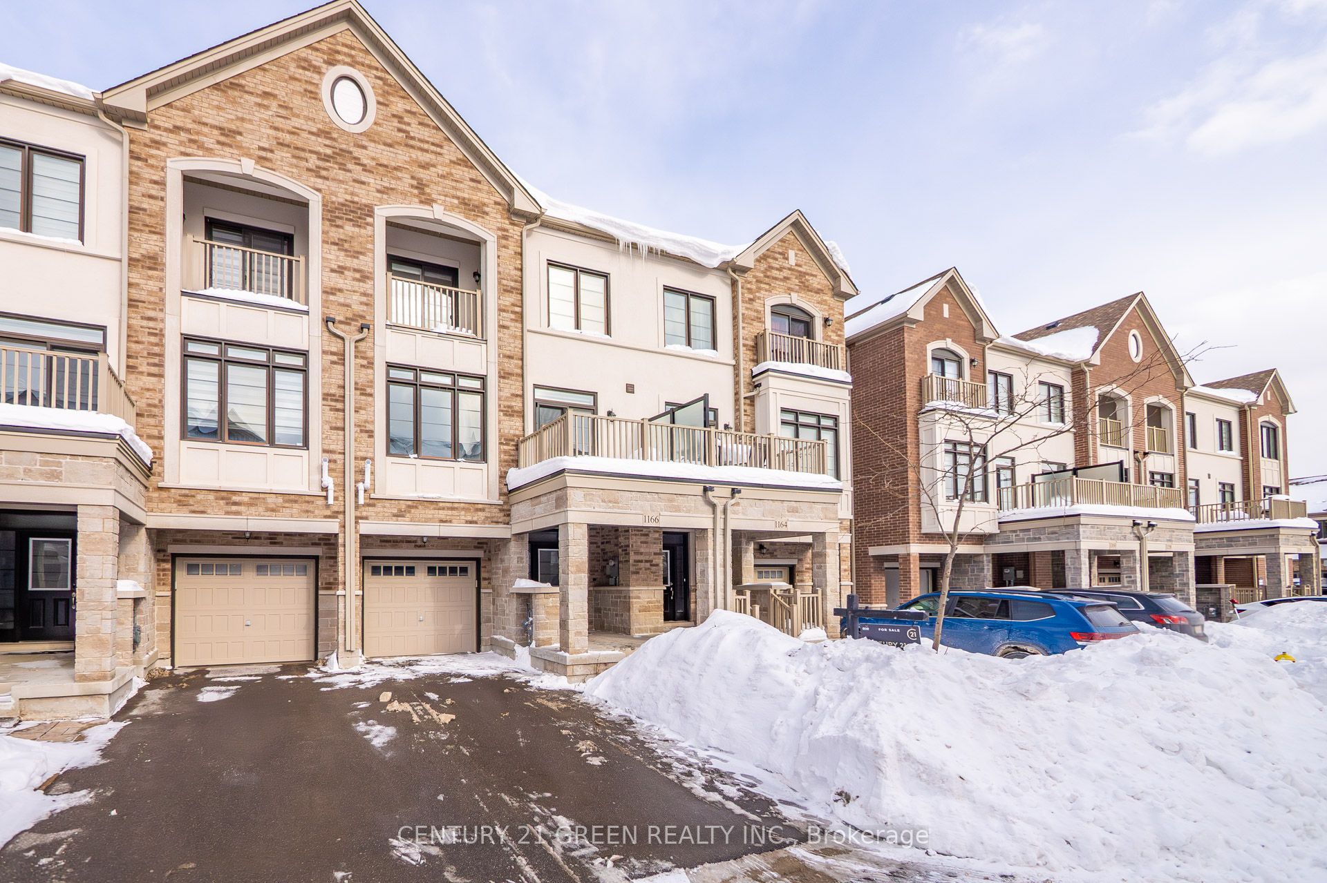 1166 Lloyd Landing Drive E