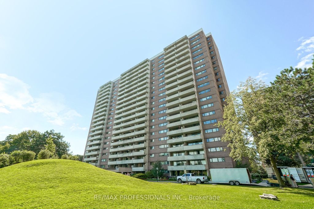 Photo of 250 Scarlett Road #1907, Toronto, ON M6N 4X5 (MLS # W13453316)