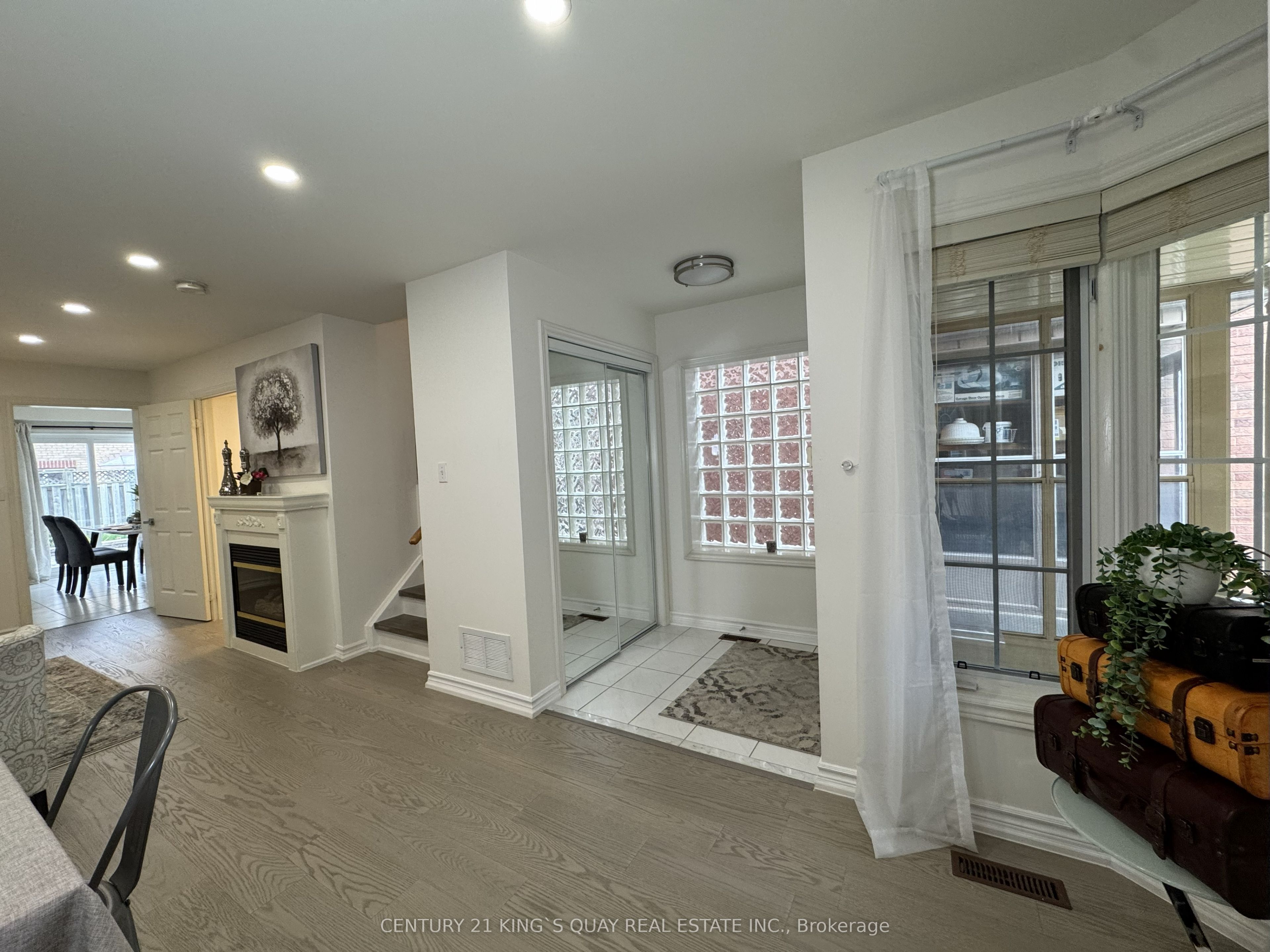 114 Greensboro Drive S