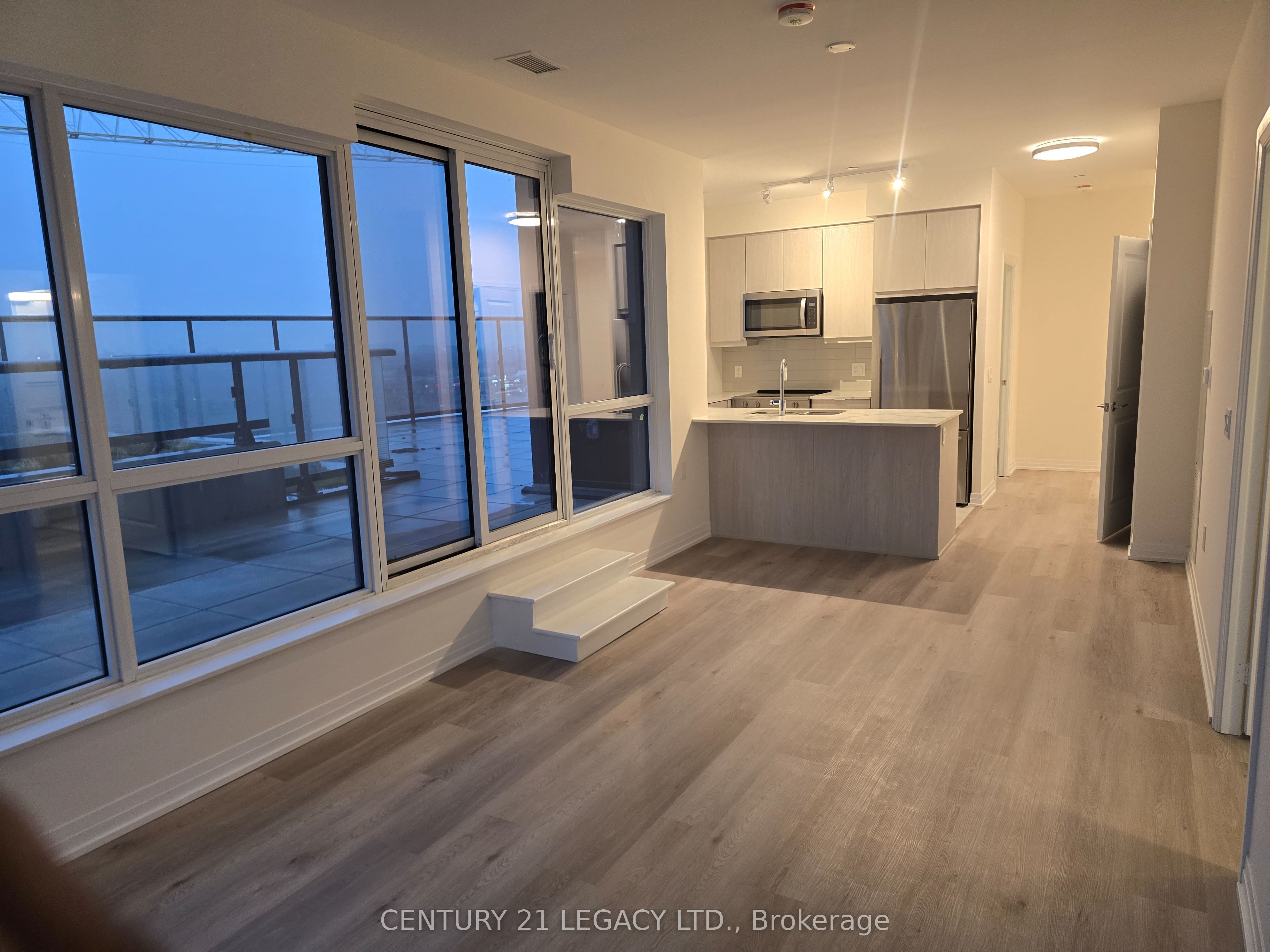 15 Watergarden Drive 708