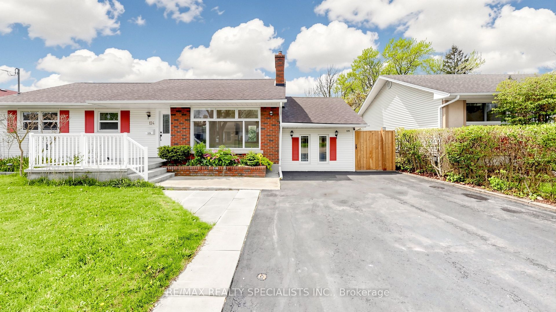 124 Village Road