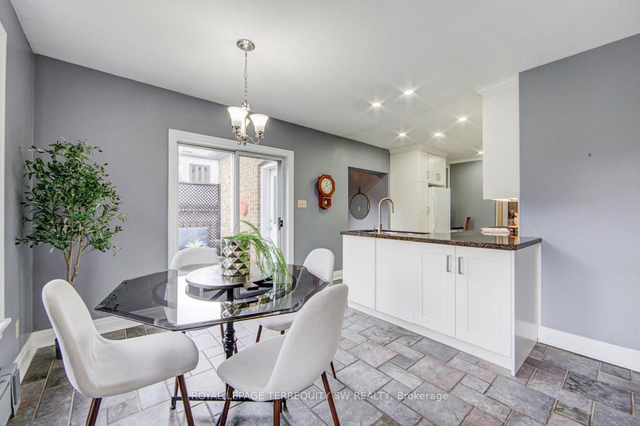 34 Kingsgrove Boulevard