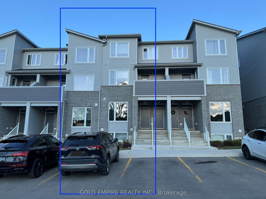 Photo of 990 DEVERON Crescent #45, London South, ON N5Z 0B3 (MLS # X12603382)