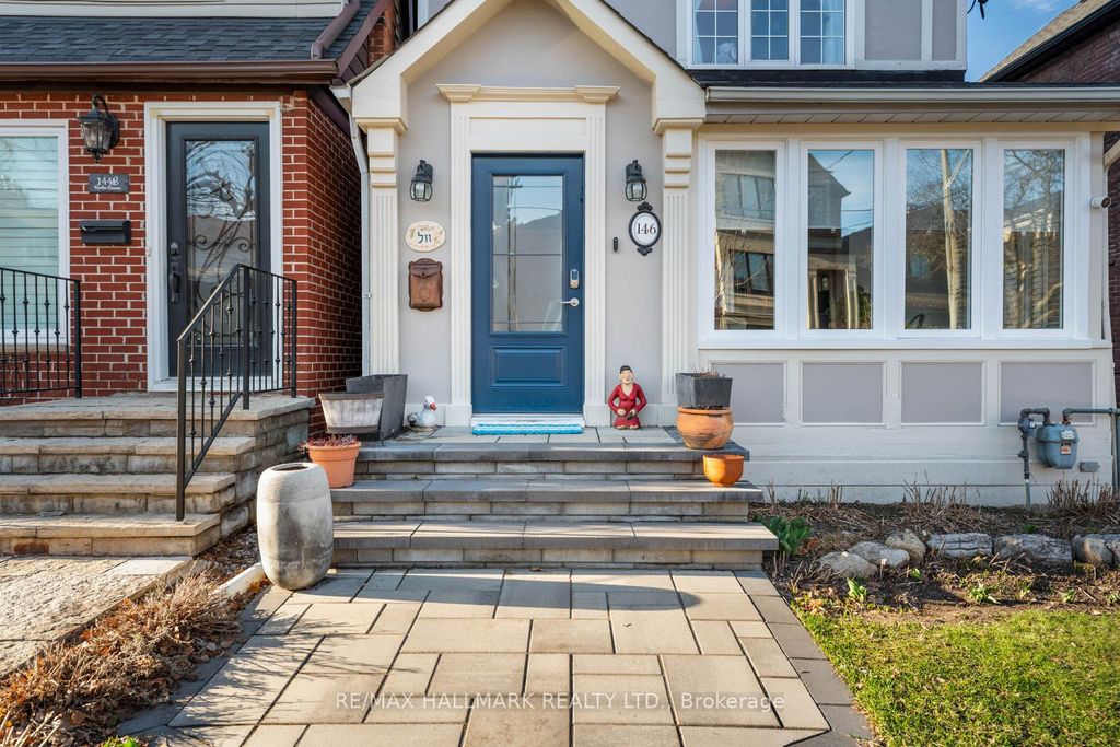 Photo of 146 Roslin Avenue, Toronto, ON M4N 1Z4 (MLS # C13024366)