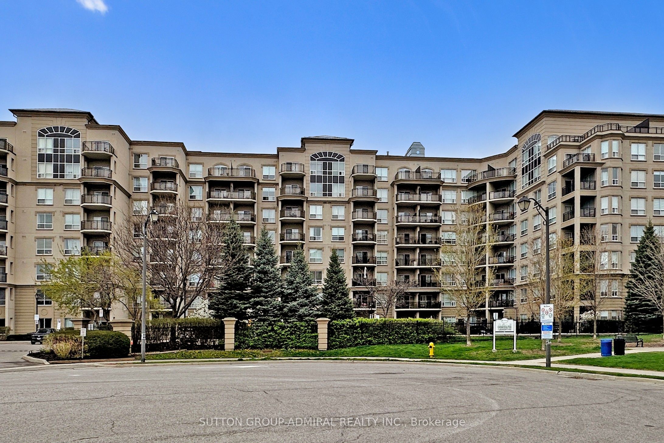 2 Maison Parc Court 102
