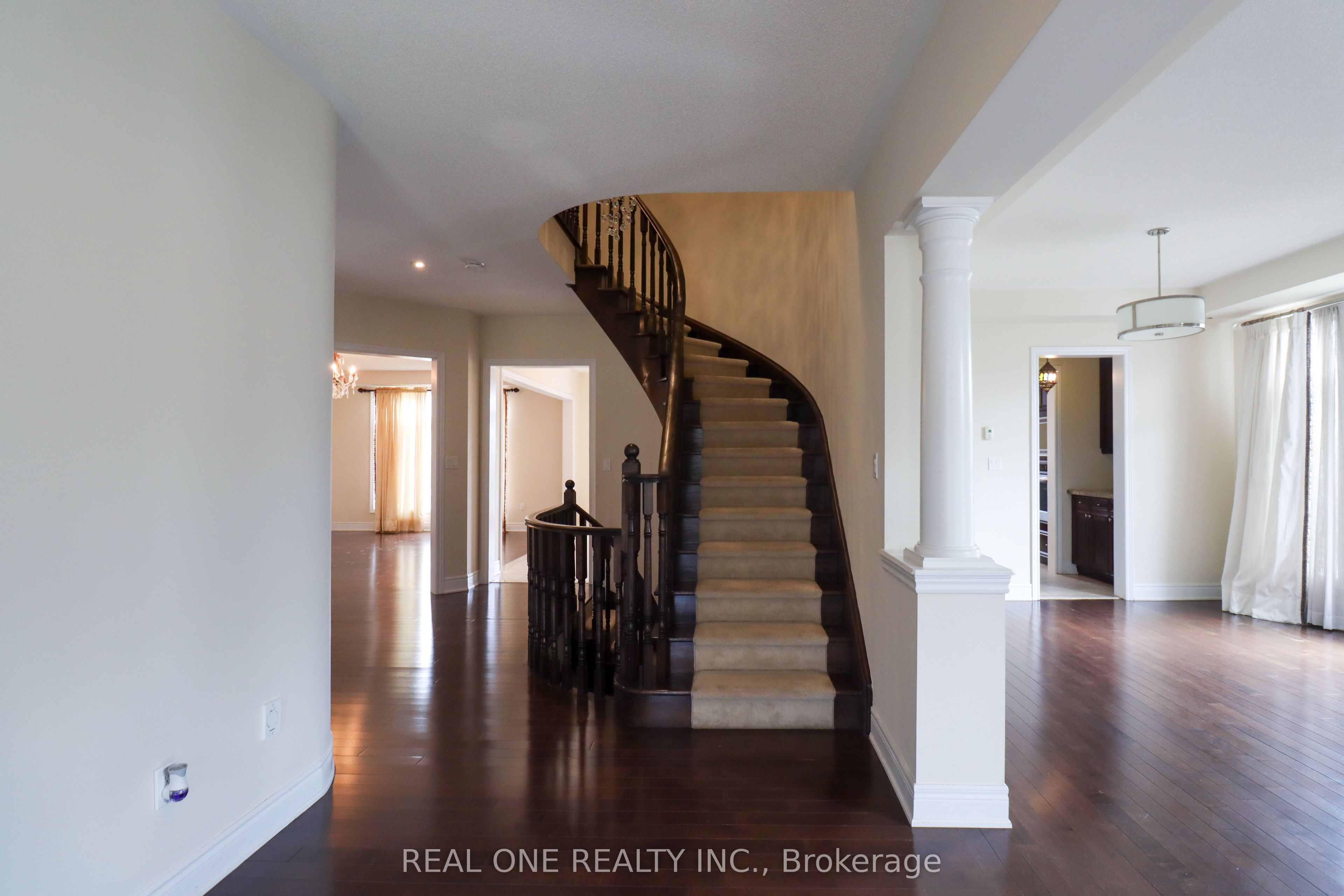 1330 Kestell Boulevard