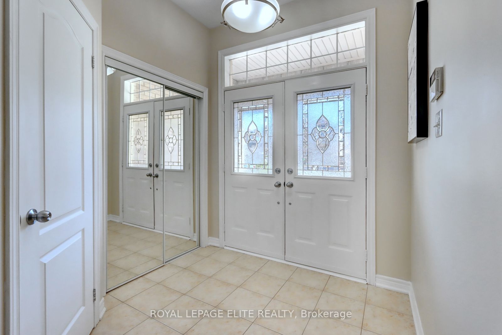 2437 Hilda Drive