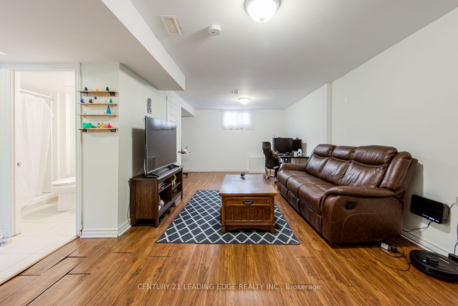 45 Wales Avenue Bsmt