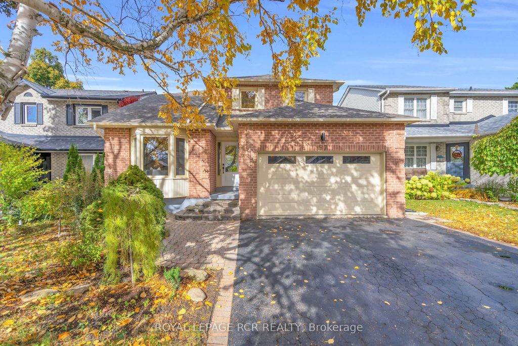 Photo of 57 Closs Square, Aurora, ON L4G 5H6 (MLS # N12483500)