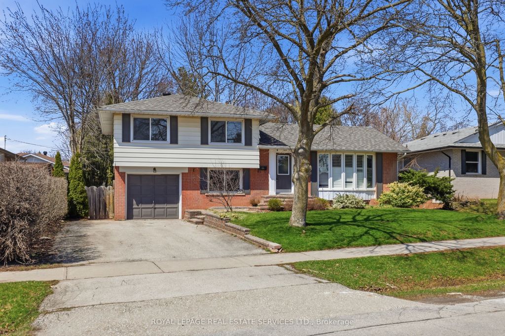 Photo of 59 Sewell Drive, Oakville, ON L6H 1C7 (MLS # W12974712)