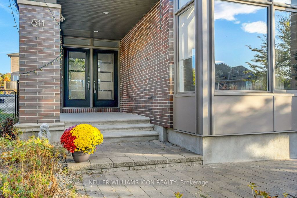 Photo of 611 Gabriola Way, Kanata, ON K2T 0M2 (MLS # X12679170)