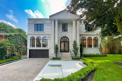 73 Lord Seaton Road Toronto ON M2P 1K6