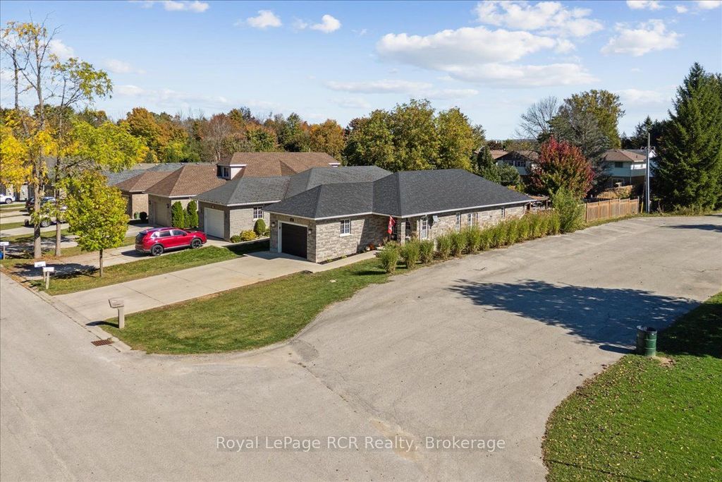 Photo of 1807 8th Avenue W, Owen Sound, ON N4K 0A7 (MLS # X13078354)