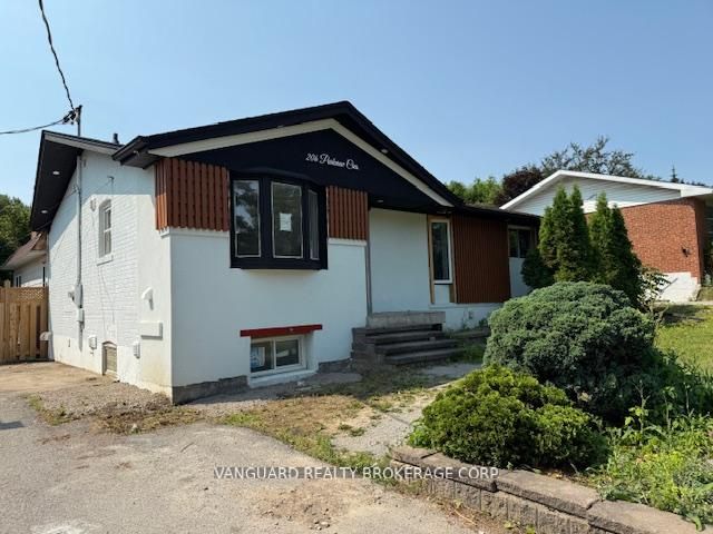 206 Parkview Crescent