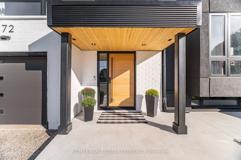 Photo of 772 Banting Court, Milton, ON L9T 3M5 (MLS # W13027406)