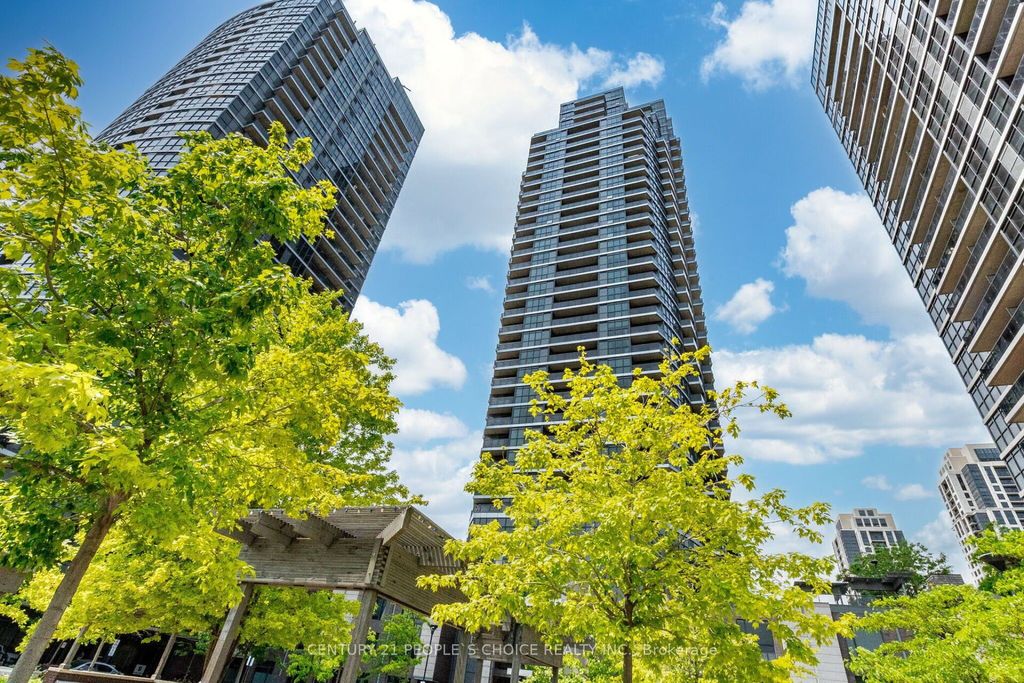 Photo of 5 Valhalla Inn Road #1302, Toronto, ON M9B 1S9 (MLS # W13127750)
