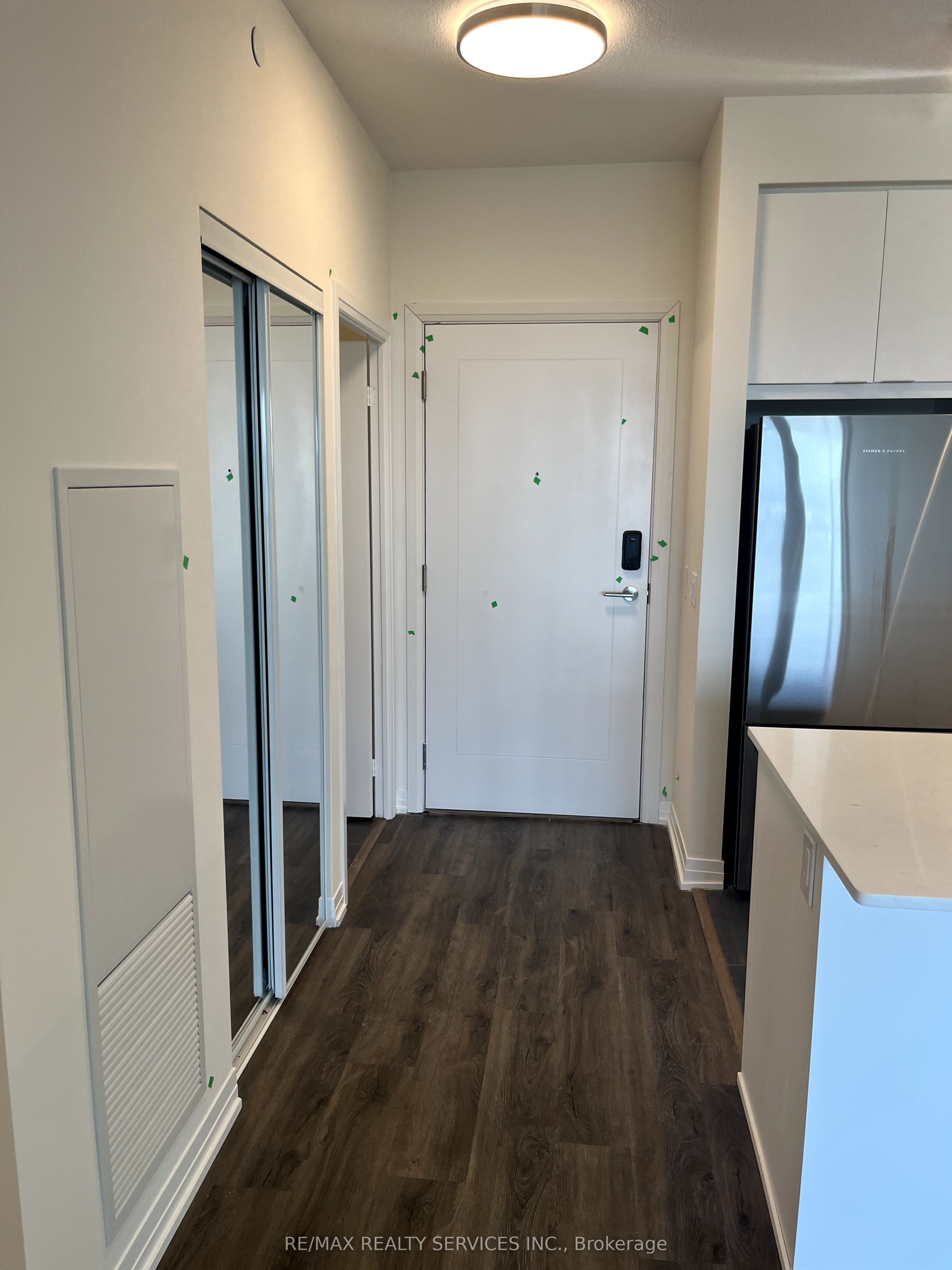 15 Watergarden Drive 2708
