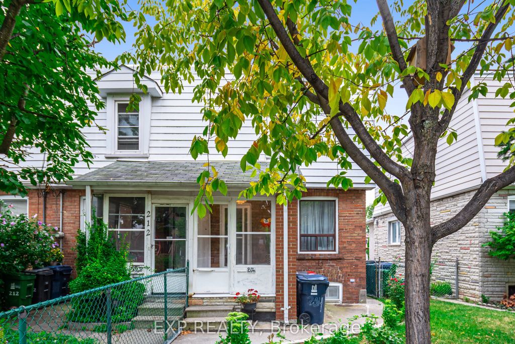 Photo of 214 Silverthorn Avenue, Toronto, ON M6N 3K4 (MLS # W12354992)
