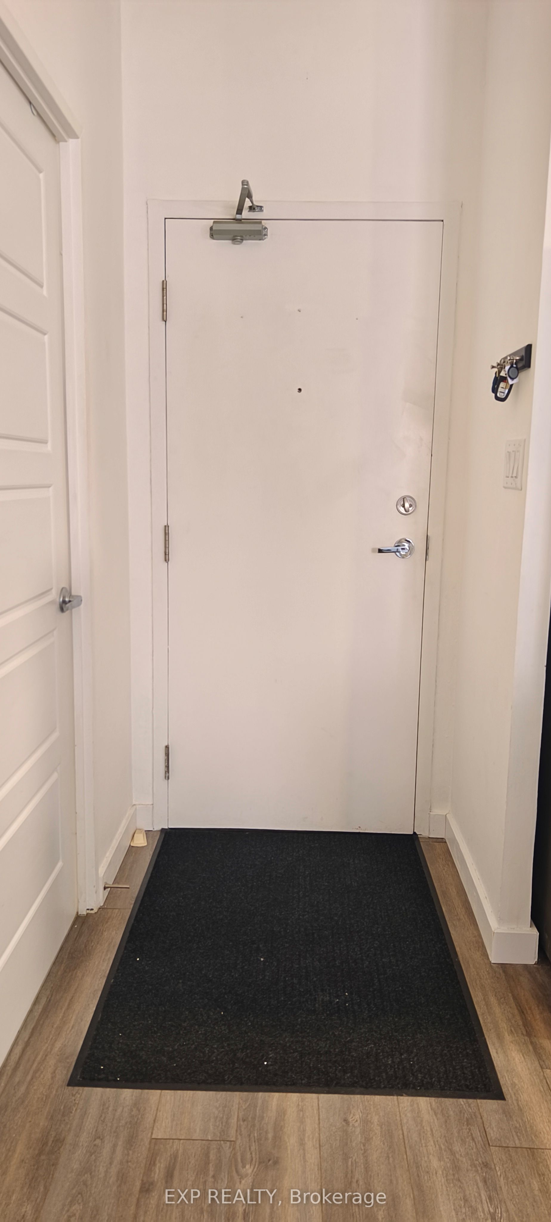 801 King Street W 103