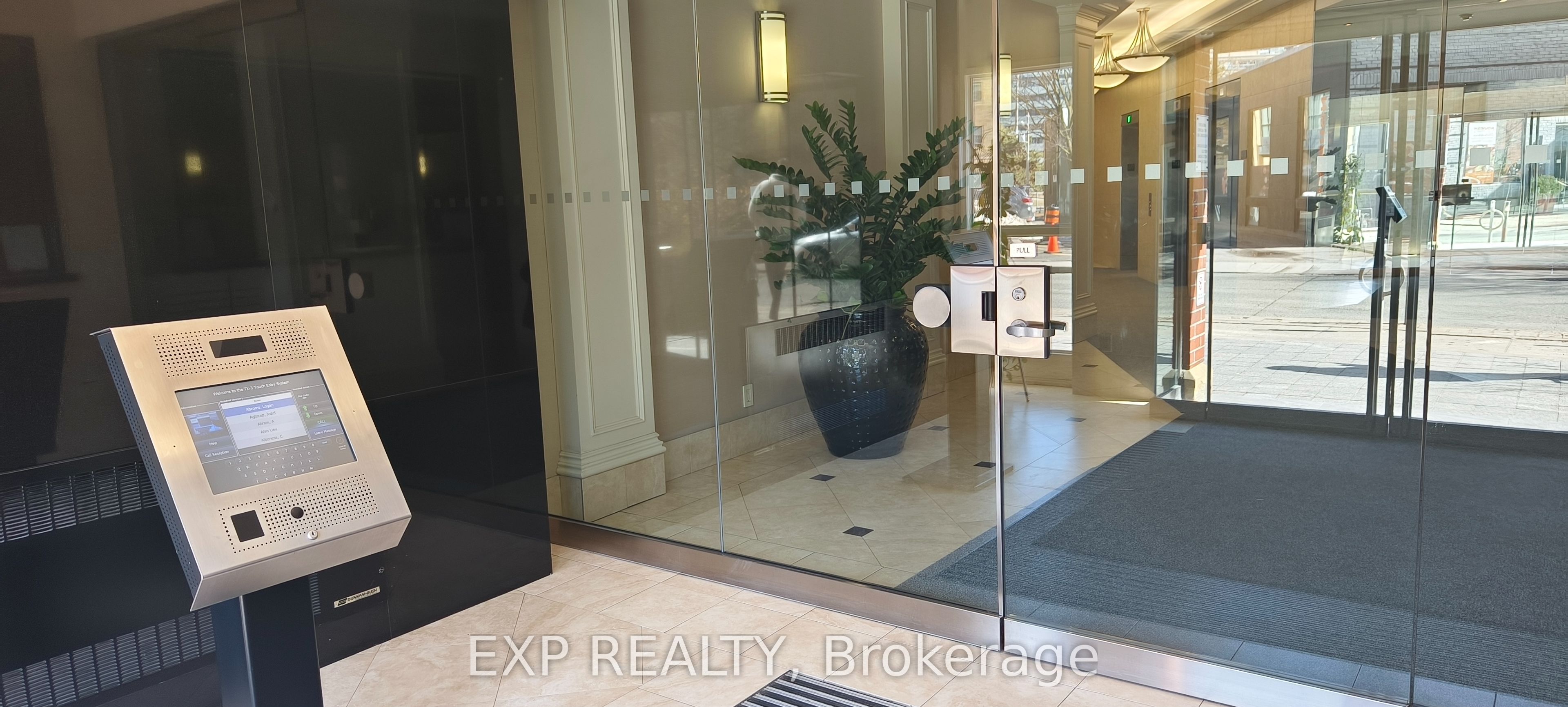 801 King Street W 103