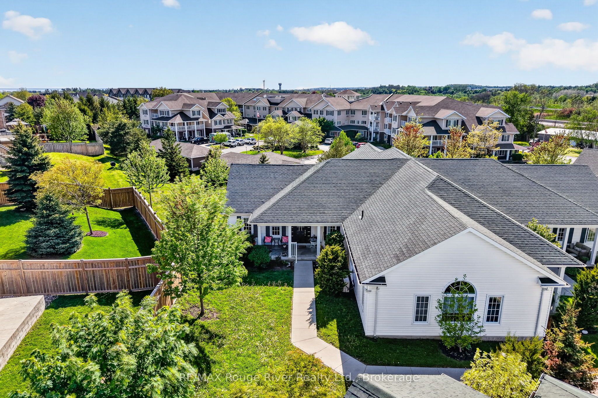 295 DENSMORE Road 403