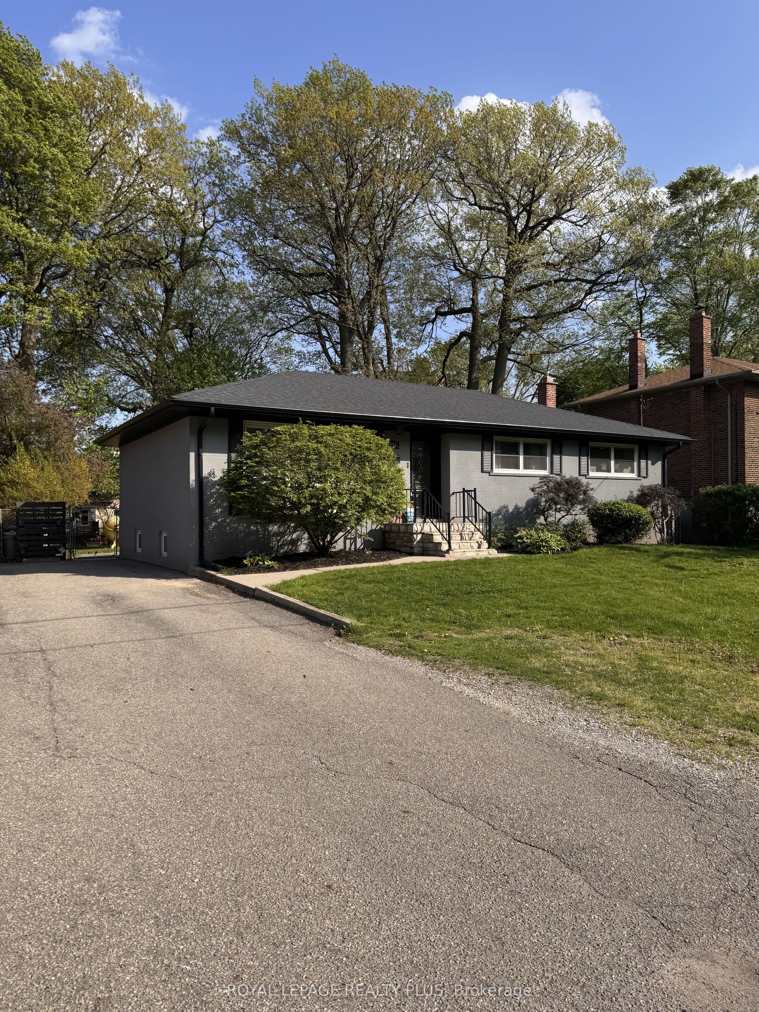 1980 Hartland Drive