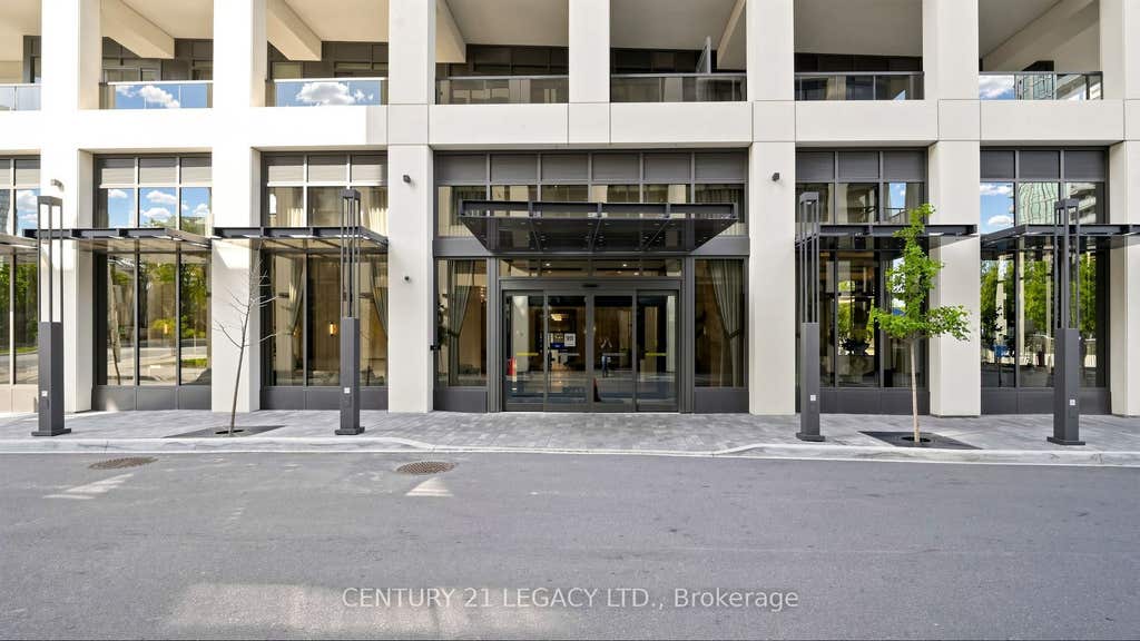 Photo of 30 Elm Street W #3002, Mississauga, ON L5B 0N6 (MLS # W13704622)