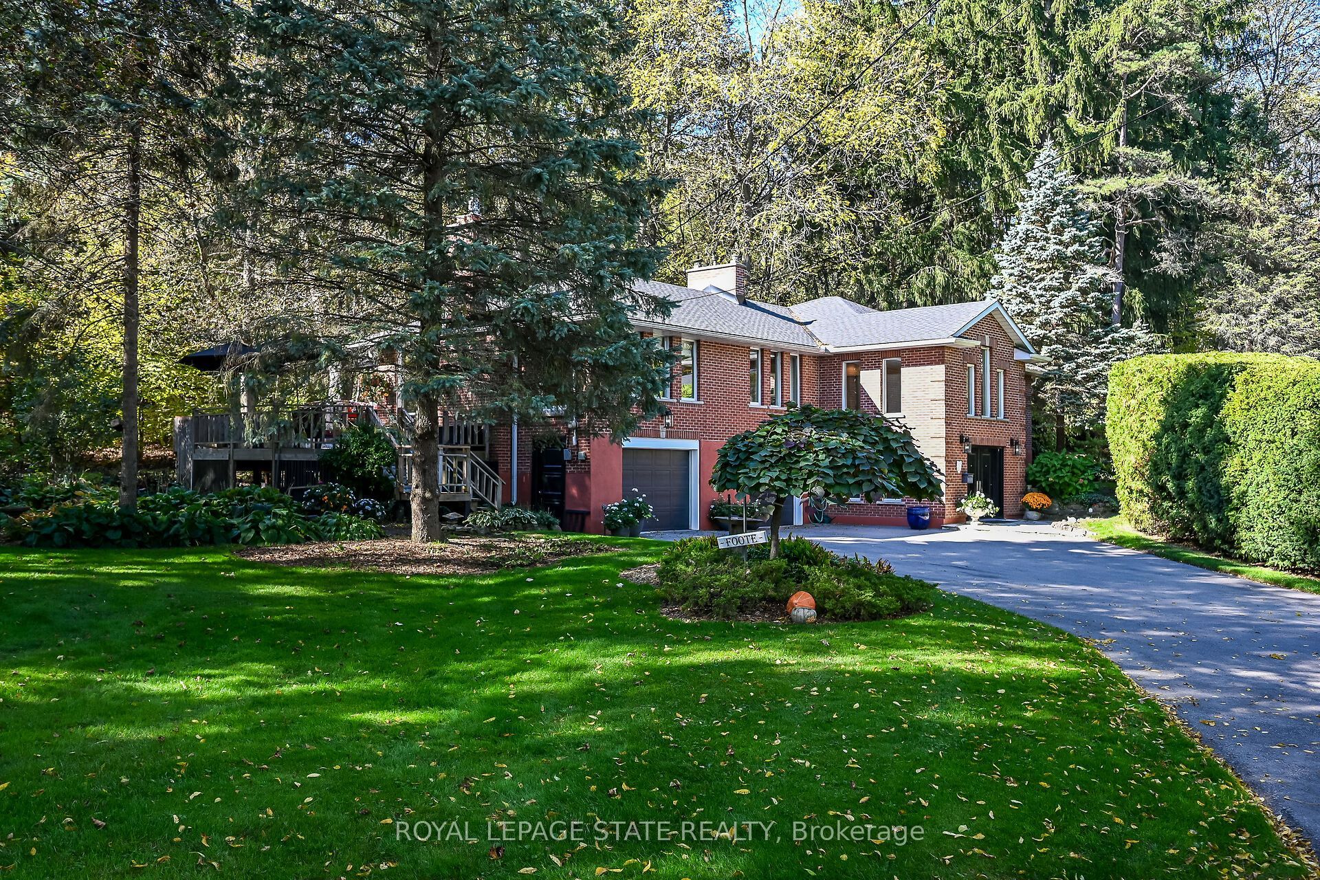 311 Golf Links Road