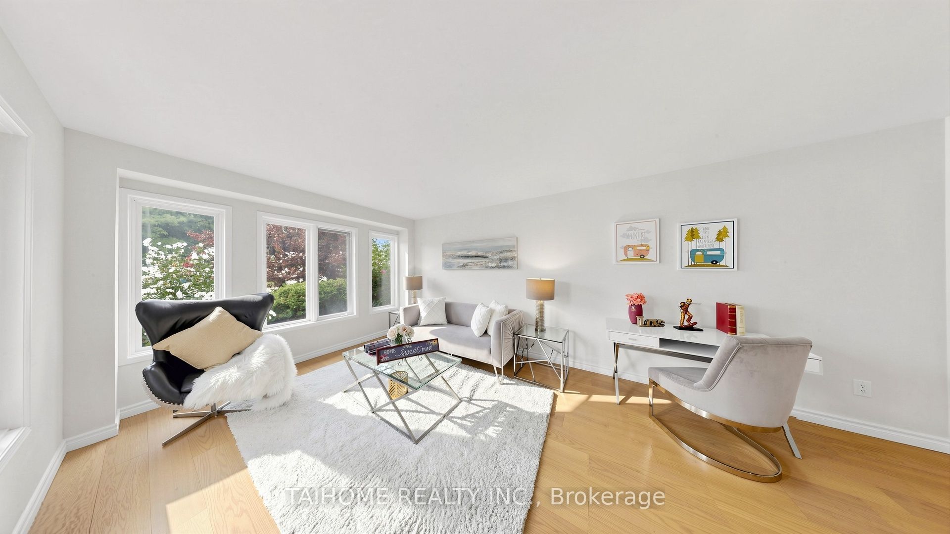 3573 Colonial Drive