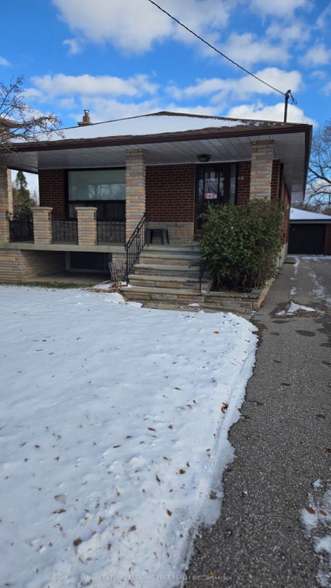 Photo of 71 GOODERHAM Drive, Toronto, ON M1R 3G6 (MLS # E12606922)