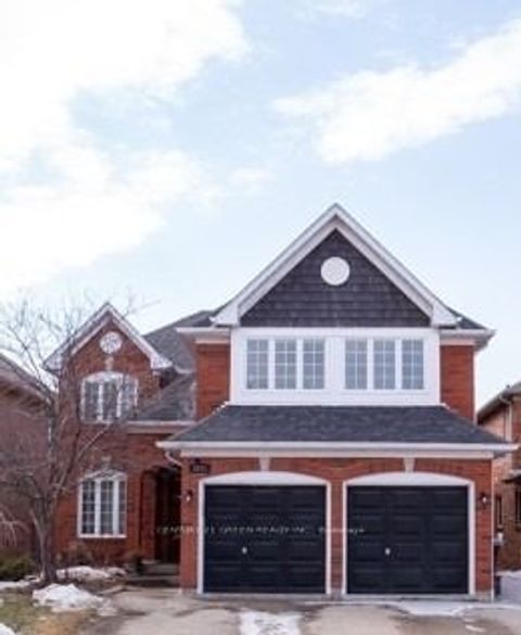 6826 Forest Park Drive Bsmt Mississauga ON L5N 6X6