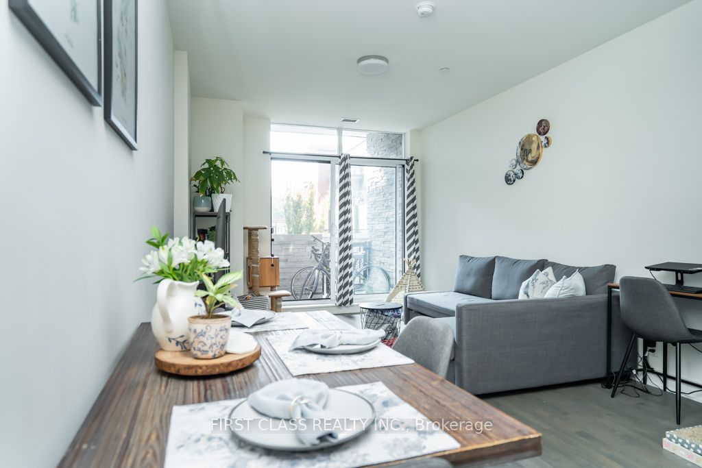 1575 Lakeshore Road W 159