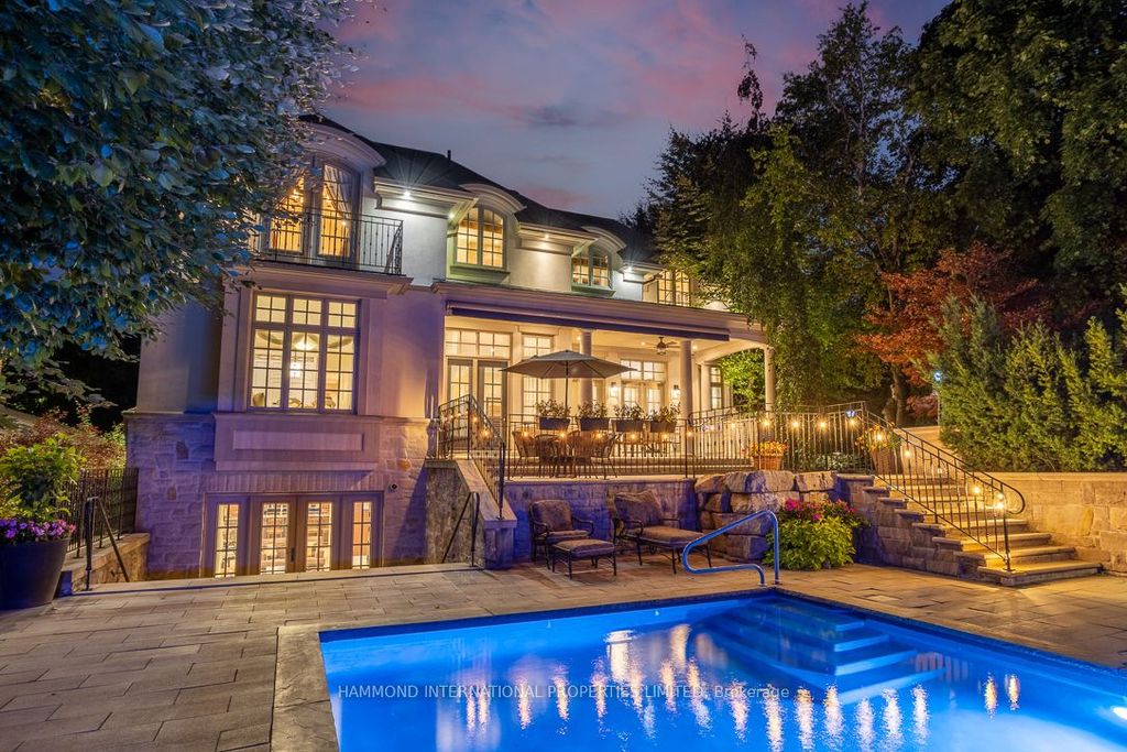 Photo of 1 Ridgecross Road, Toronto, ON M9A 3Z3 (MLS # W12557982)