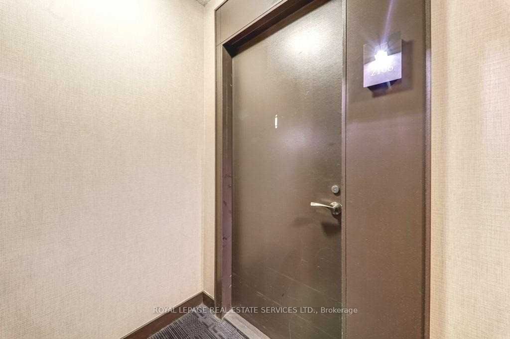 Toronto W06, ON M8V 0B2, Canada, 3 Bedrooms Bedrooms, ,2 BathroomsBathrooms,Residential,Active,10028