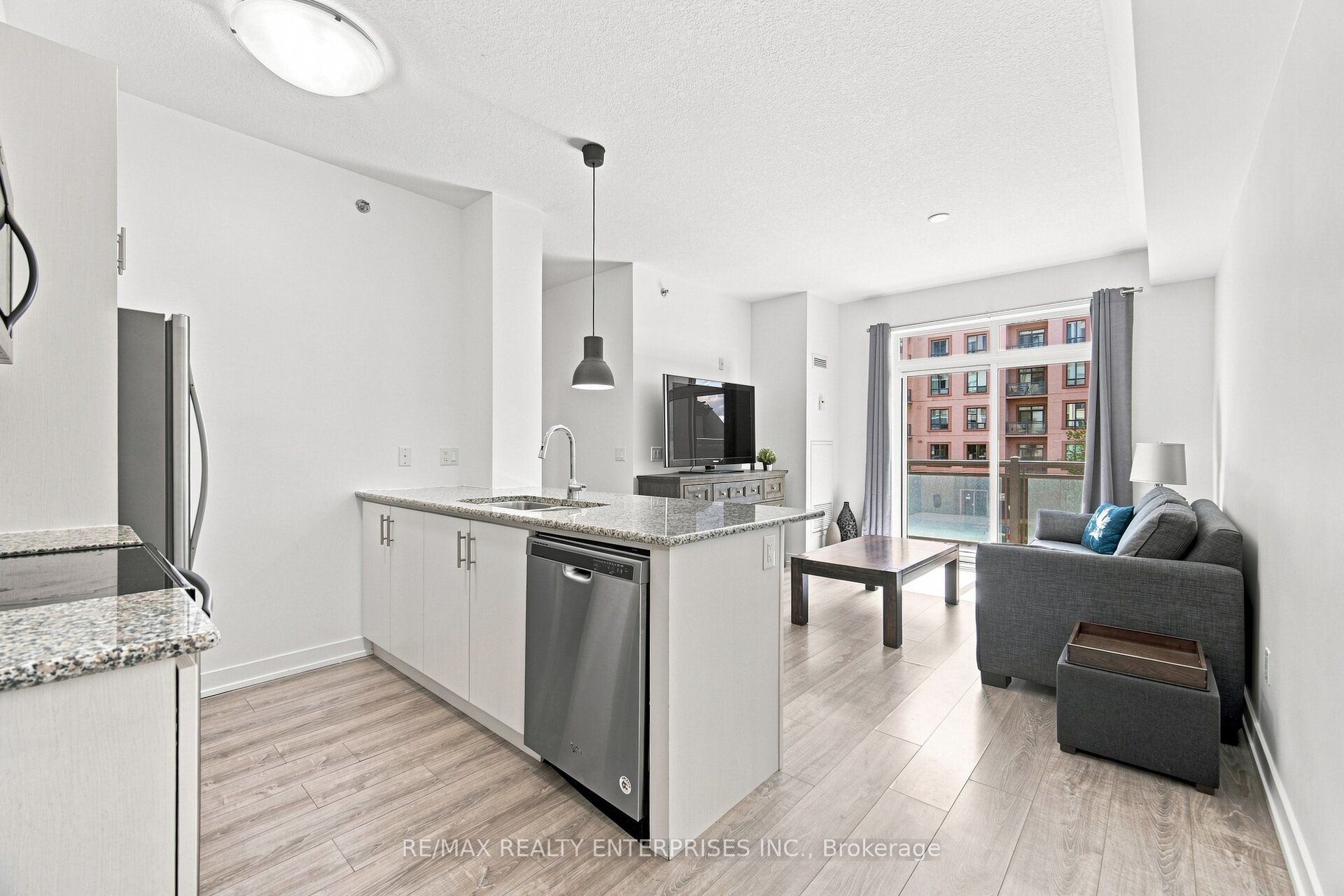 2486 Old Bronte Road 203