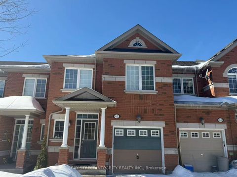 8 Townwood Drive 62 Richmond Hill ON L4E 4Y3
