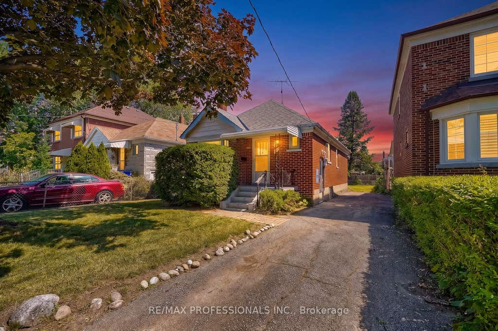 Photo of 53 Twenty First Street, Toronto, ON M8V 3L8 (MLS # W13611694)