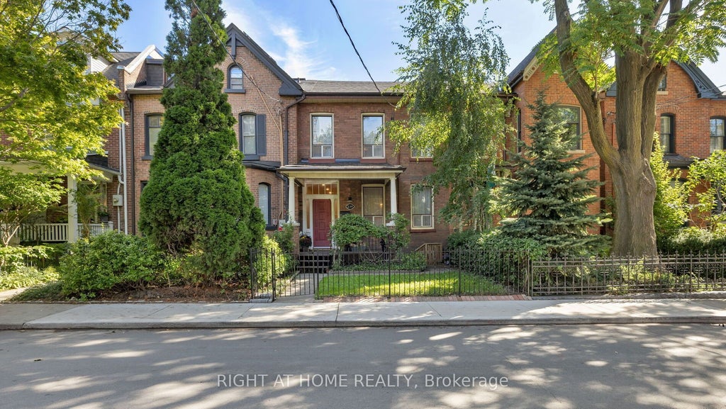 Photo of 239 Seaton Street, Toronto, ON M5A 2T5 (MLS # C13786896)