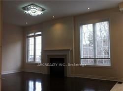 1F Riding Mountain Drive