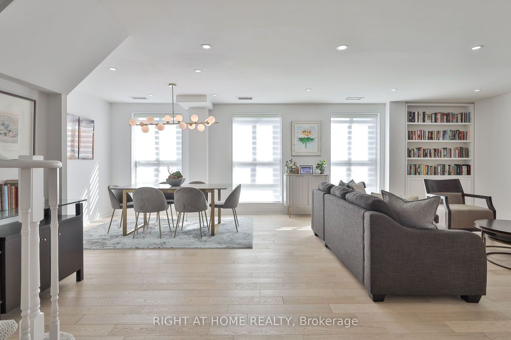 Photo of 80 Charles Street E #801, Toronto, ON M4Y 2W7 (MLS # C12446630)